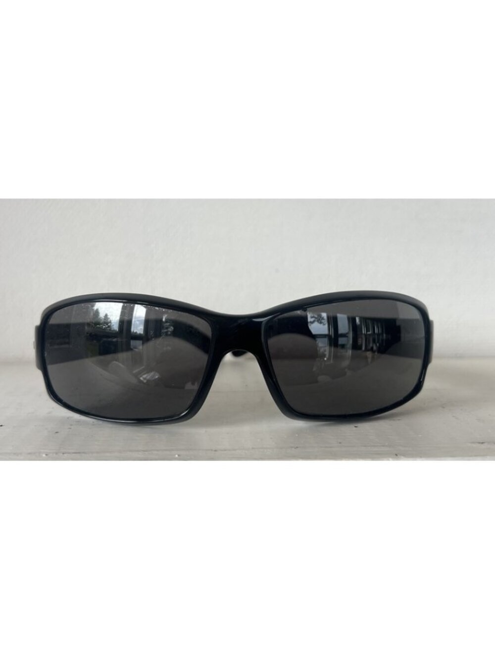 Vintage Gucci GG 1445/S Black Y2K Wrap Sunglasses + Case